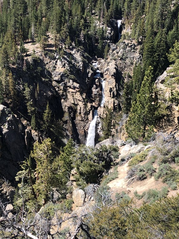 Hiking Leavitt falls