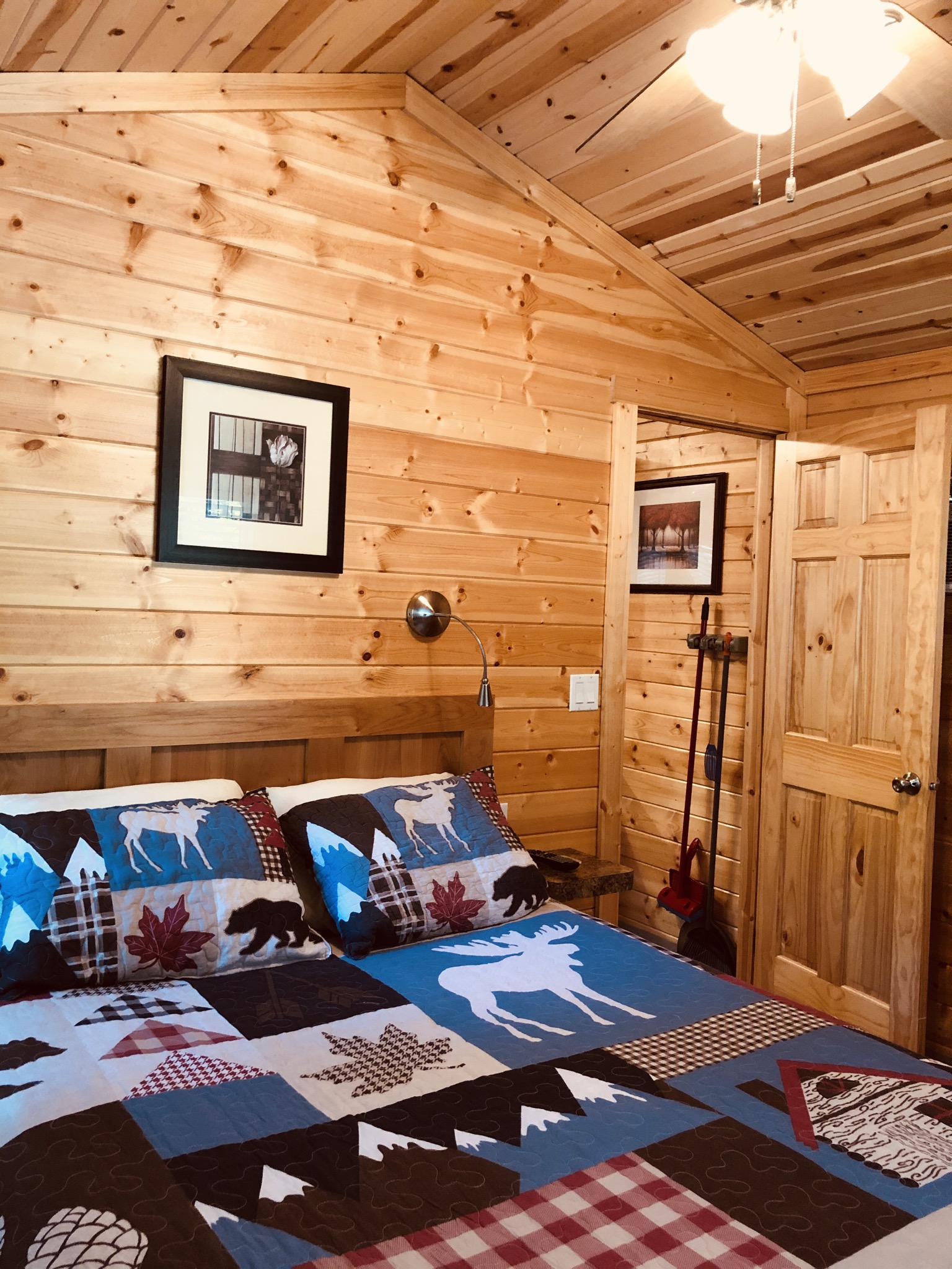 Concrete, Washington Lodging Concrete / Grandy Creek KOA Holiday