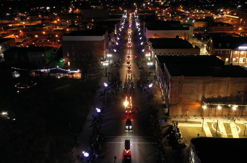 Miracle on Main Christmas Parade Photo