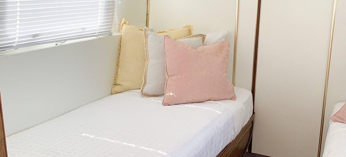 Argosy 30 Bed