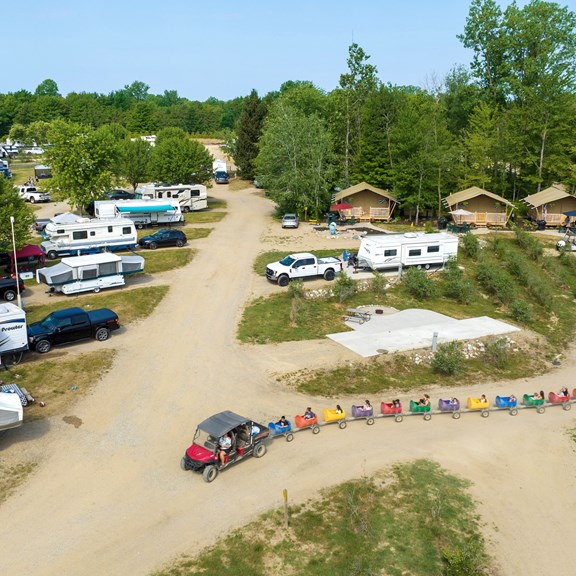 Plan a trip to Benton Heights, Michigan