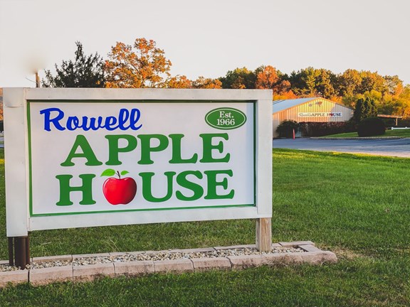 Rowell's Apple House