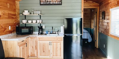 Winter Glamping: Cabins in Crossville, Tennessee