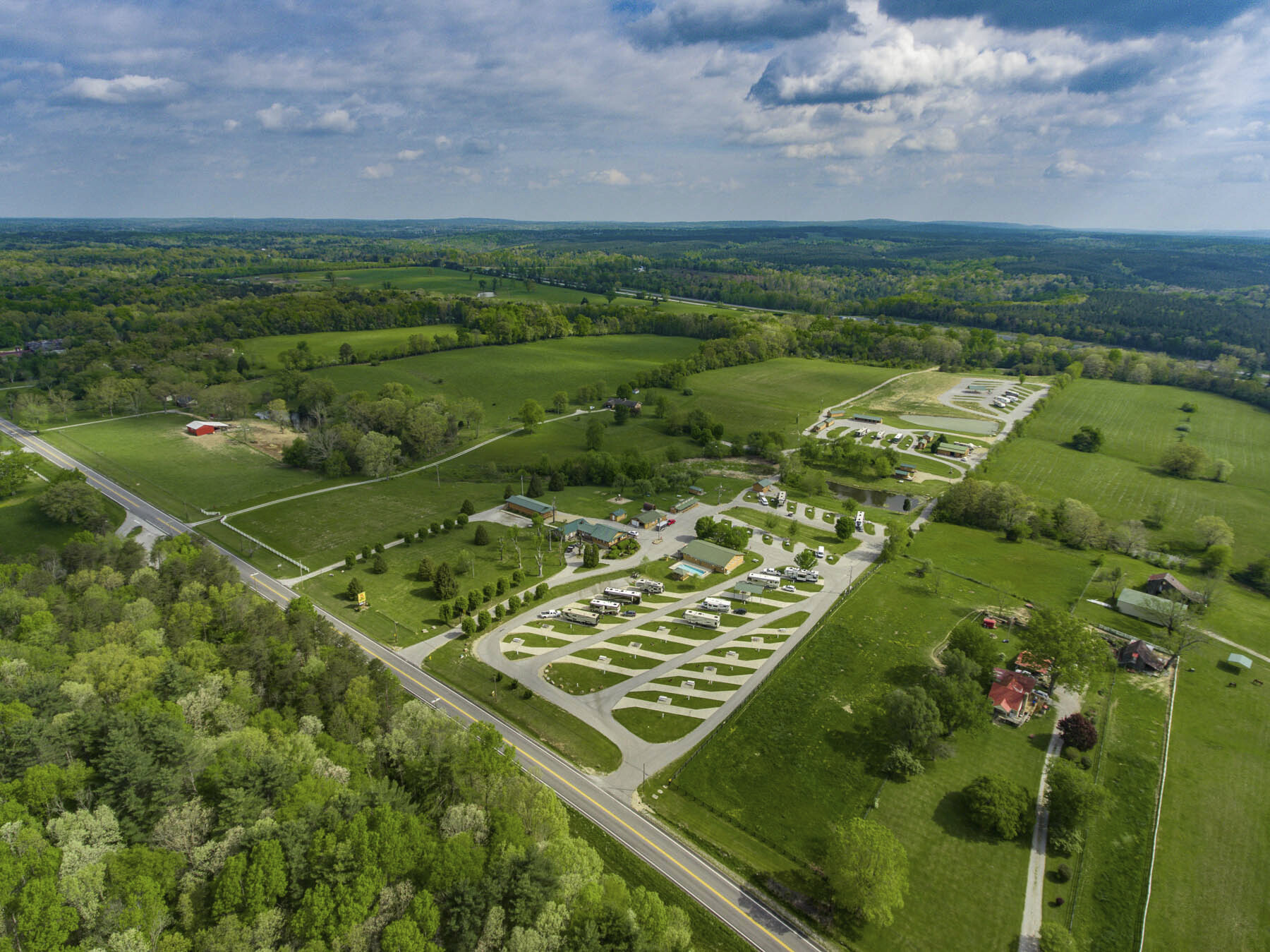 Crossville / I40 KOA Holiday RV Campground in Crossville, TN