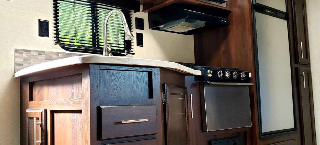 Beautiful New Model Travel Trailers available for Rental