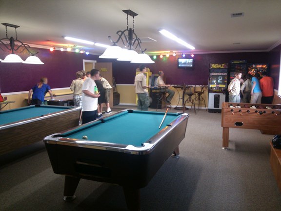 Newly renovated Game Room/ Arcade