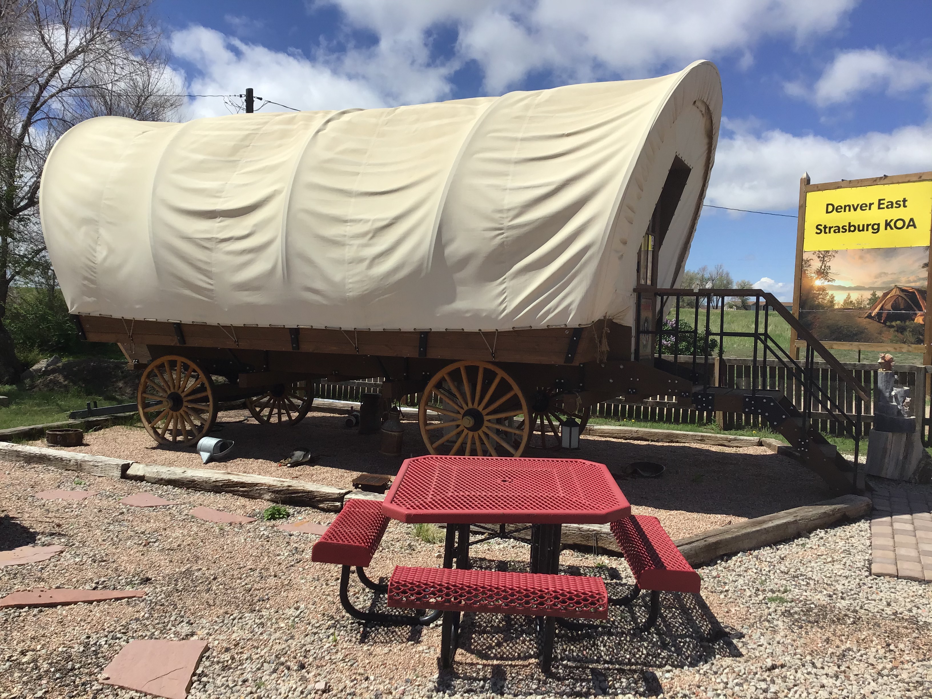 Covered Wagon (No Bathroom), Patio Pictures Denver East / Strasburg