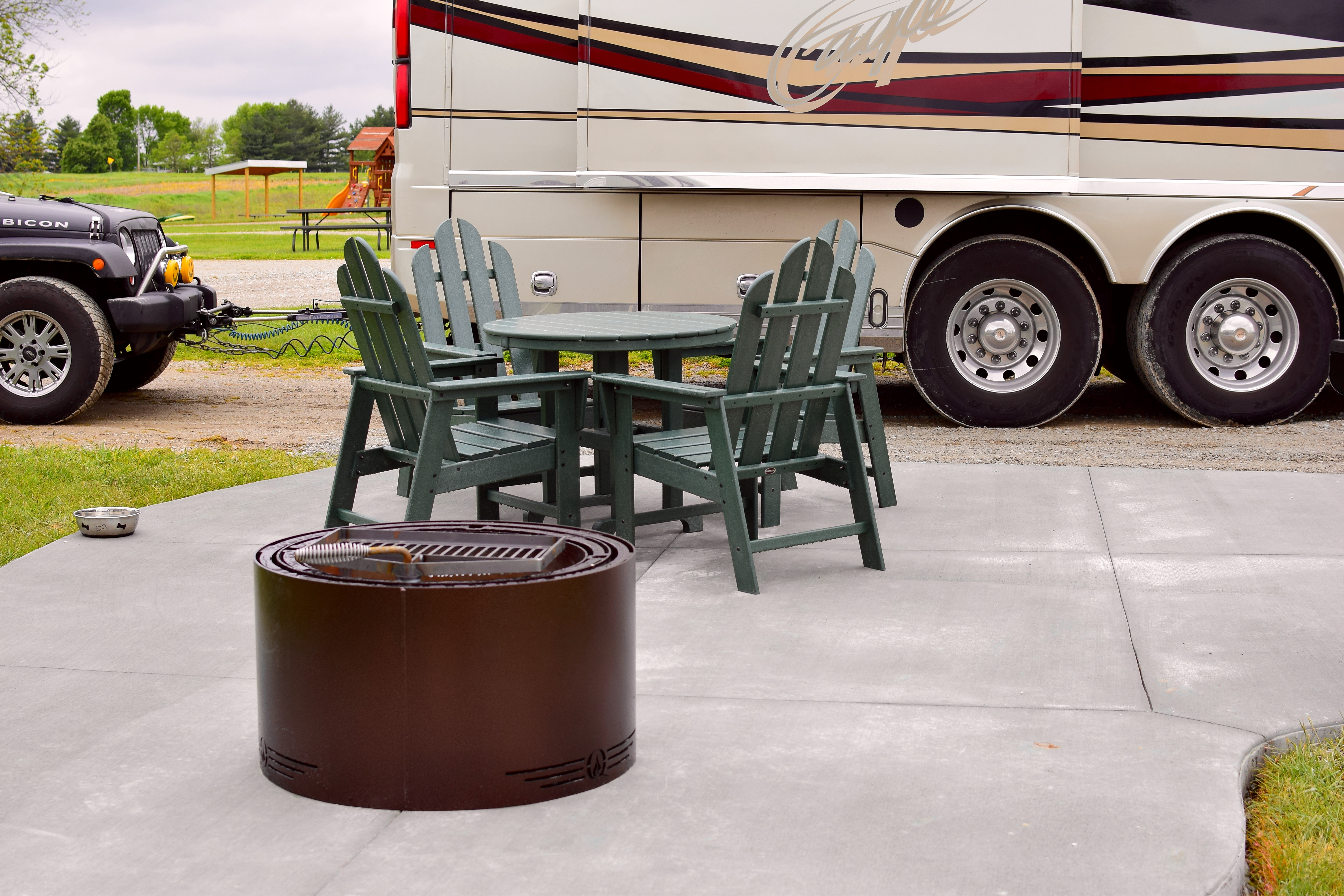 Deluxe Patio RV Site #8