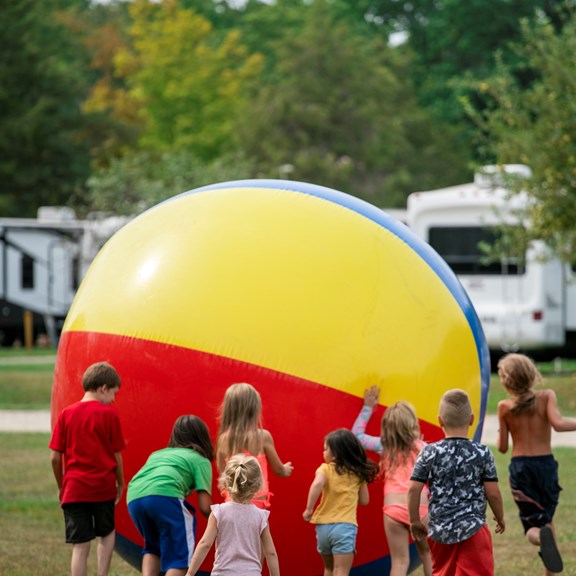 Plan a trip to Richmond, Michigan