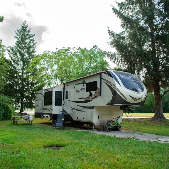 Plan a trip to Ada, Ohio