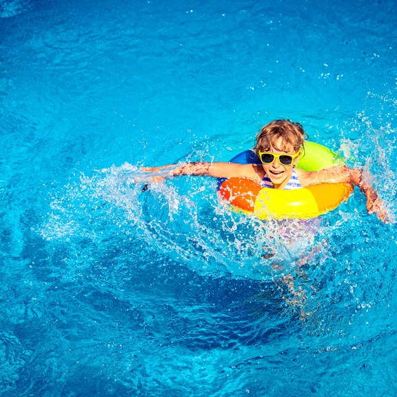 Outdoor Pool(s)