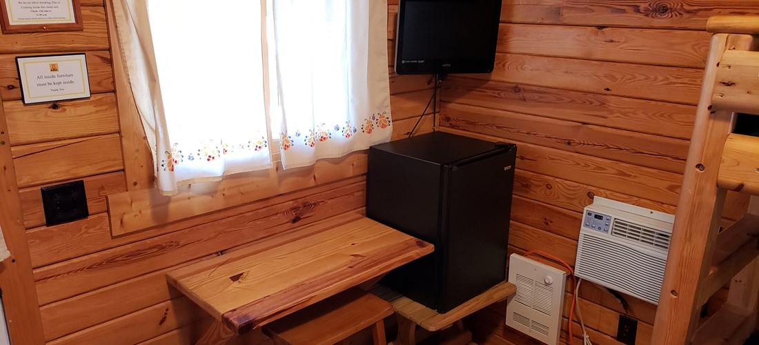 1 Room Log Cabin Plus, Interior (NO BATHROOM)