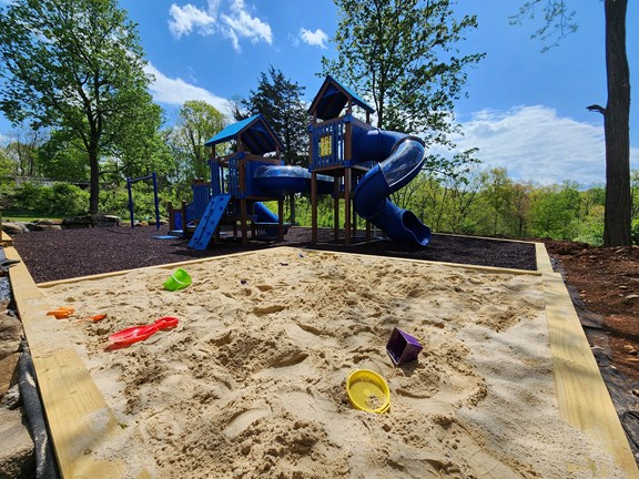 Plan a trip to Spring Ridge, Maryland
