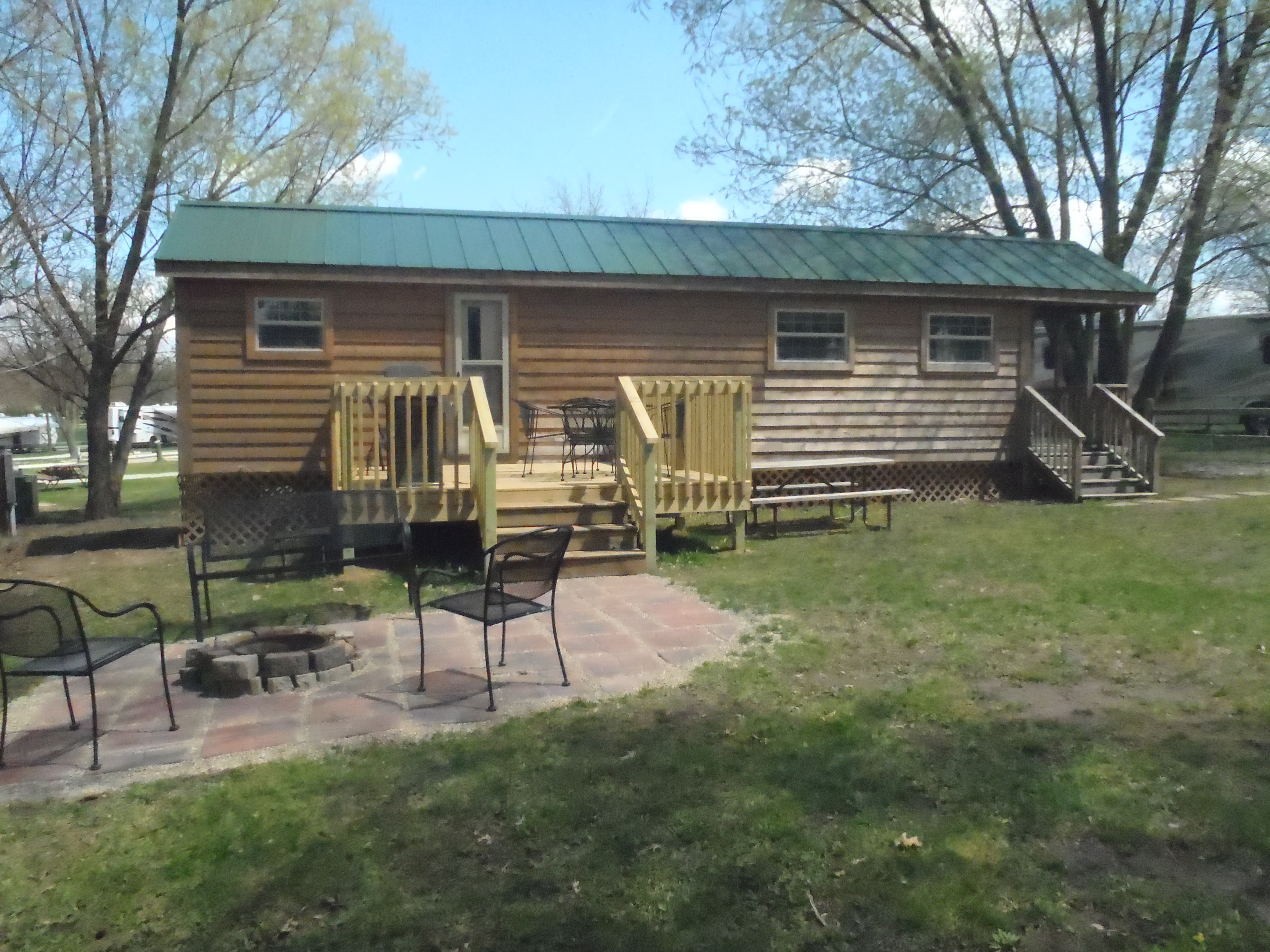 Deluxe Kabin with deck