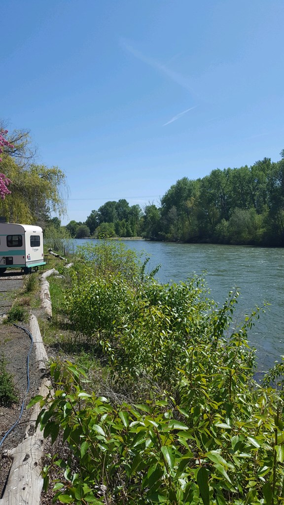 Fishing on the Yakima River