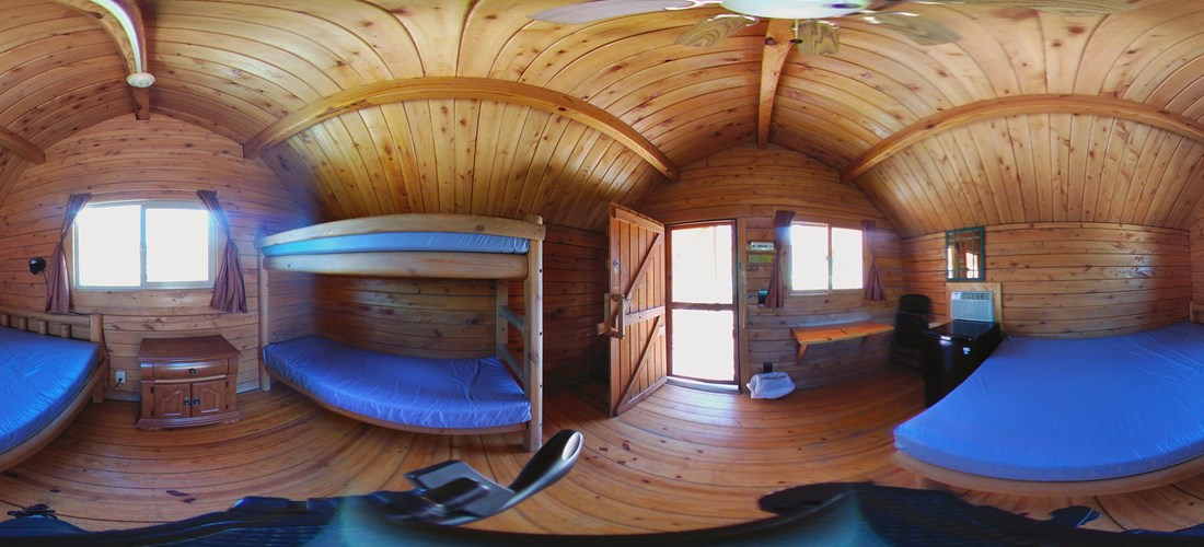 Inside Kamping kabin