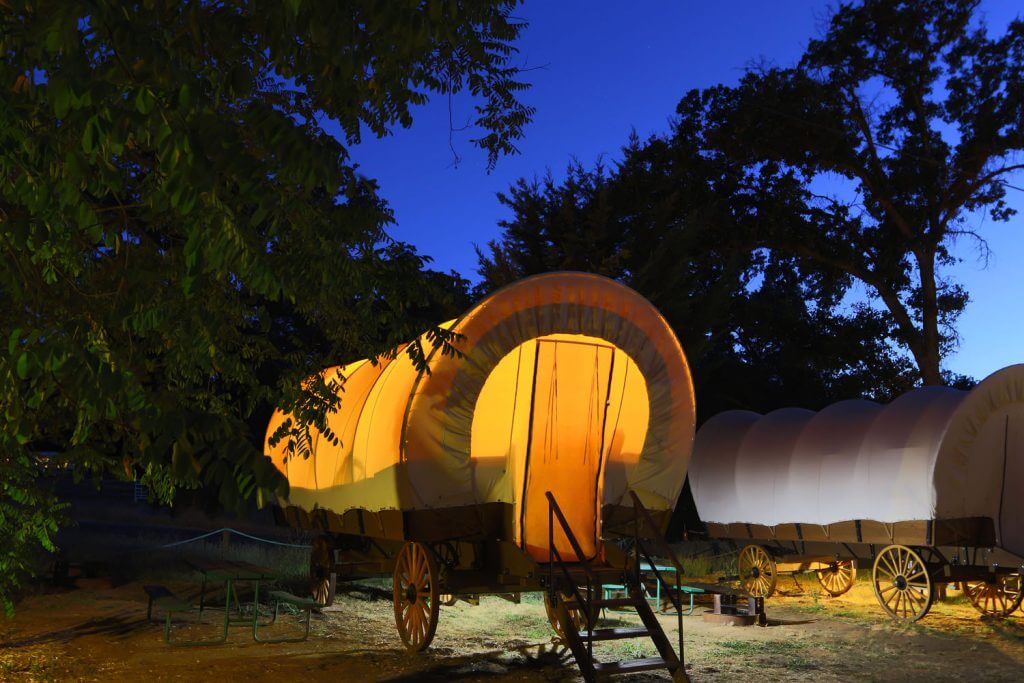 Covered Wagon (No Bathroom), Patio Authentic Conestoga Wagons Pictures