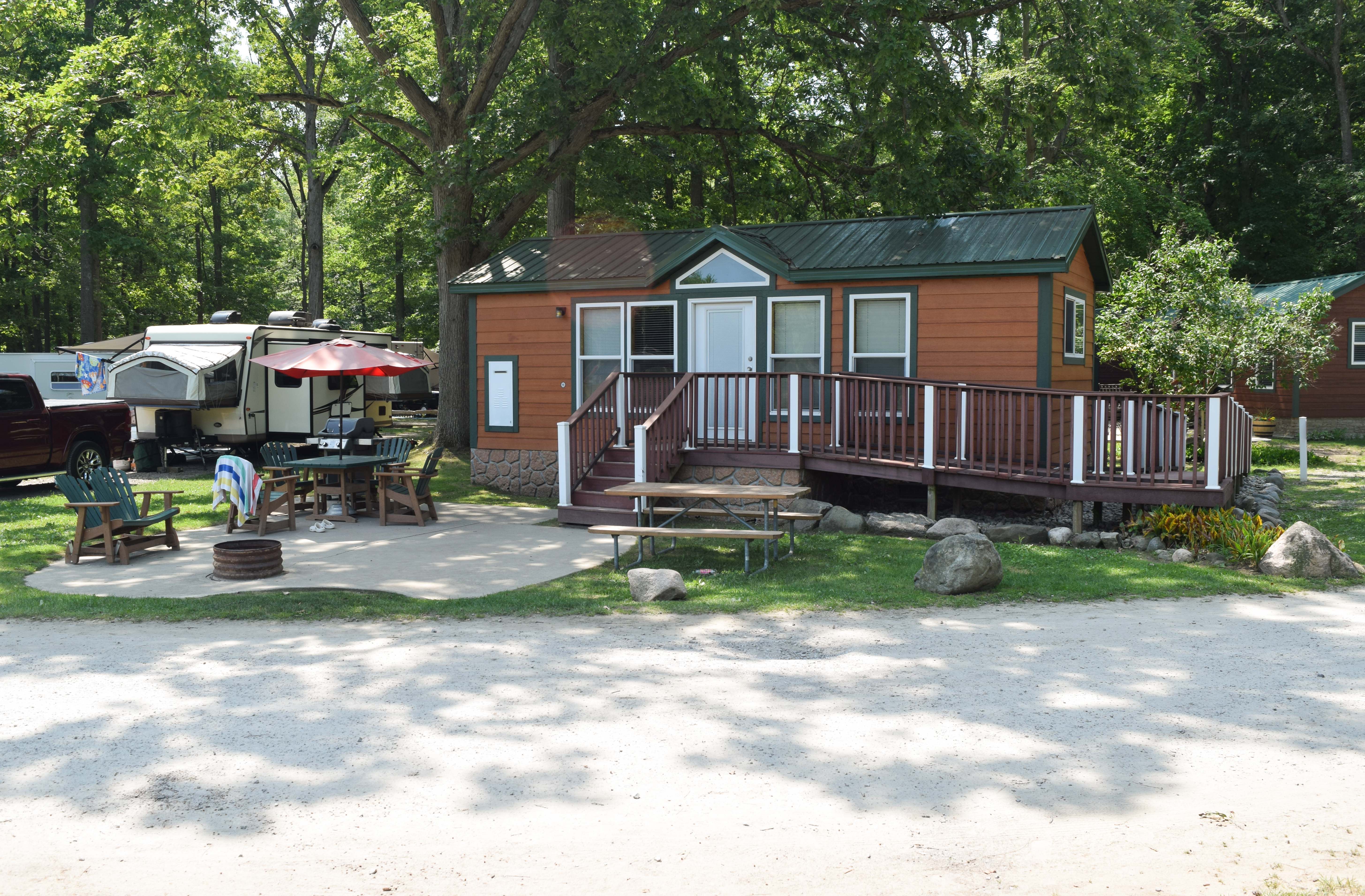 Emmett, Michigan Lodging Emmett KOA Holiday
