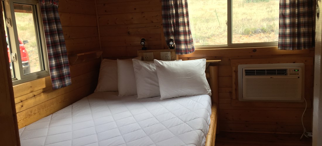 Deluxe Cabin Main Bed