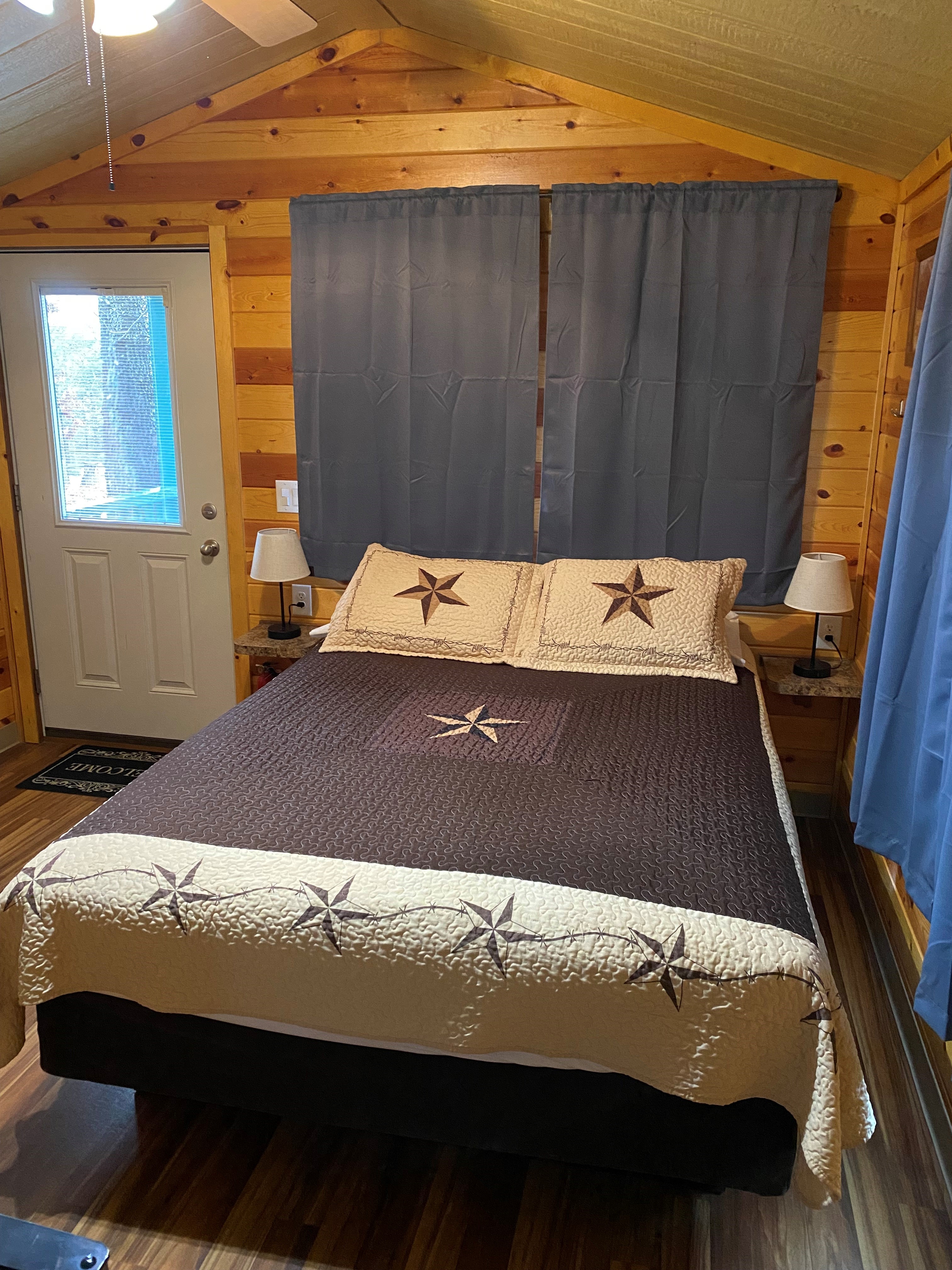 Queen Bed
