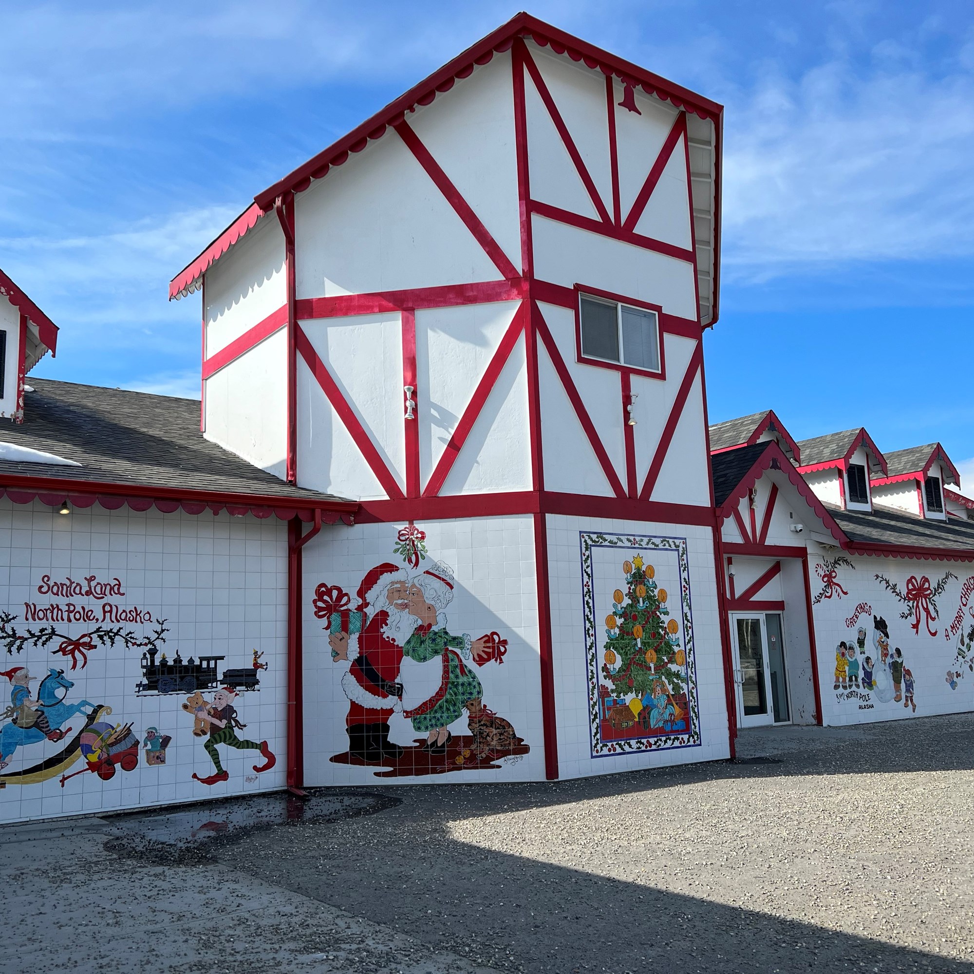 North Pole, Alaska Area Attractions and Activities | Fairbanks / Chena