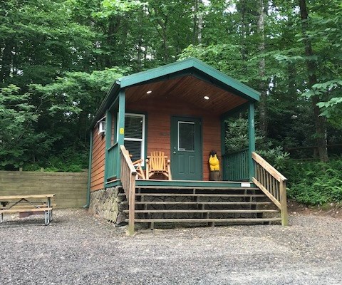 Camping Cabin W/O bathroom