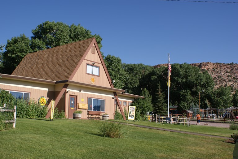 Manila, Utah Campground Flaming / Manila KOA Journey