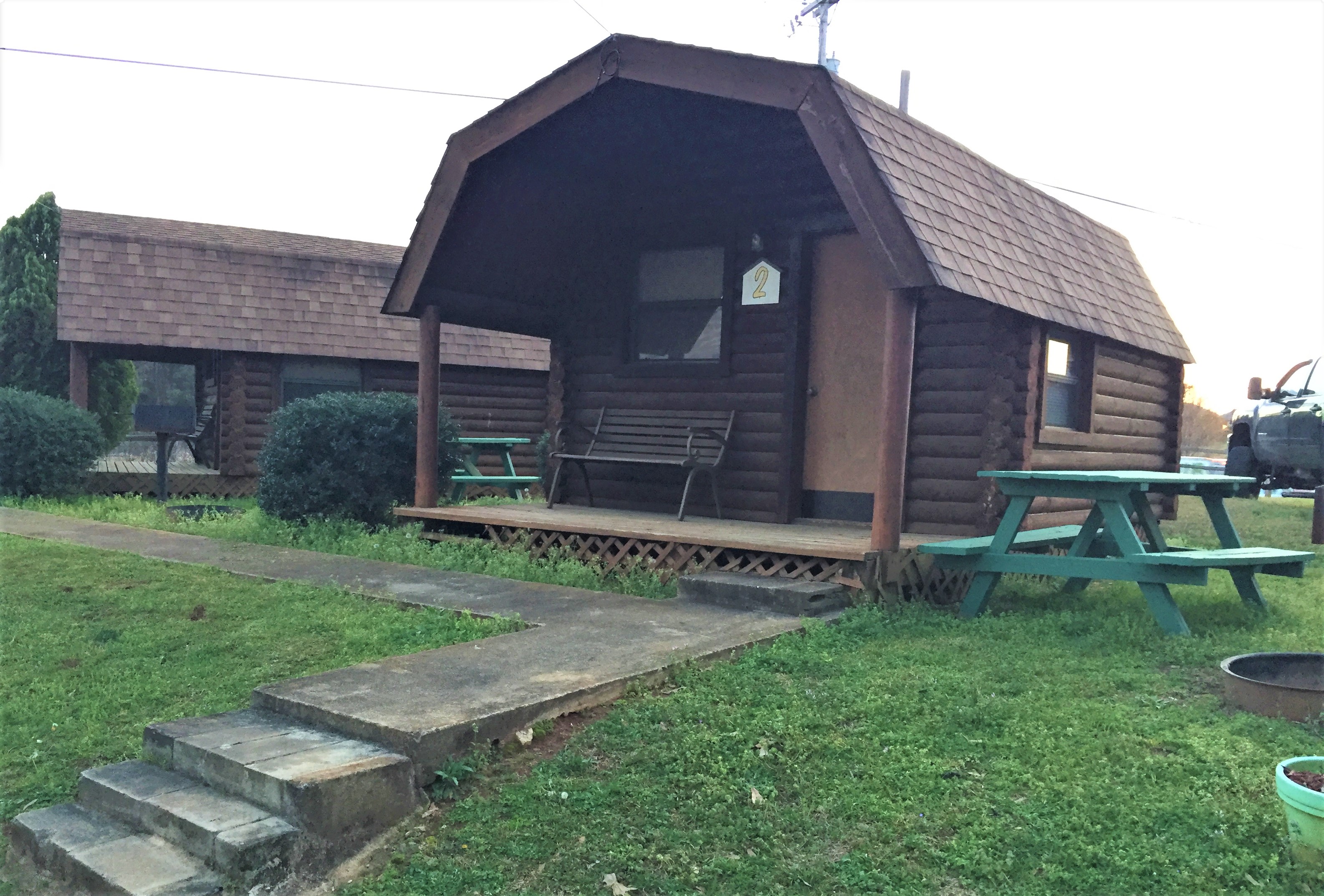 Forsyth, Lodging Forsyth KOA Journey