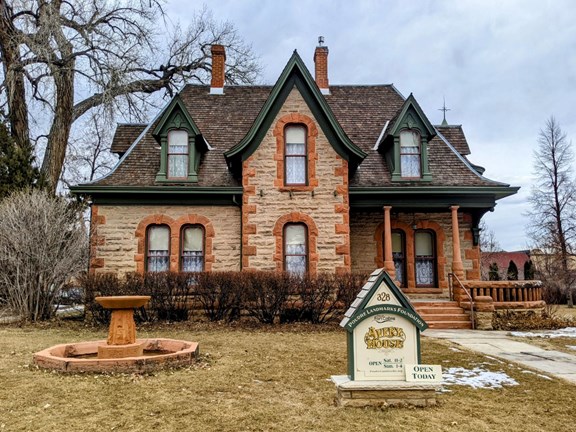 Avery House (historic house on the national register)