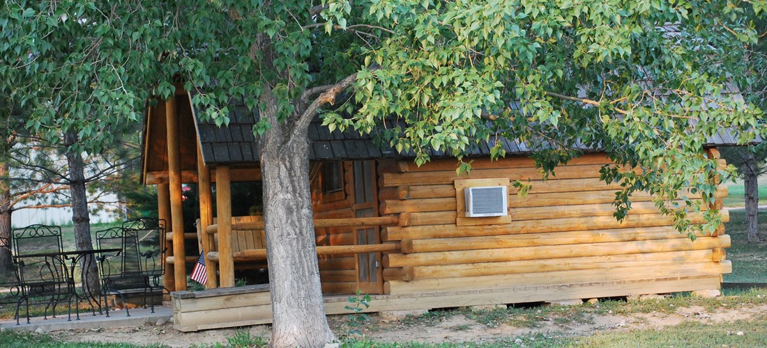 1 Room Camping Cabin with Air Conditioning
