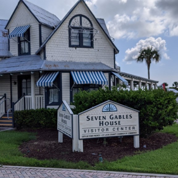 Seven Gables House and Visitors Center
