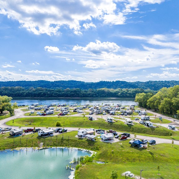 Plan a trip to Fairfax, Ohio
