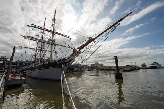 1877 Tall Ship Elissa