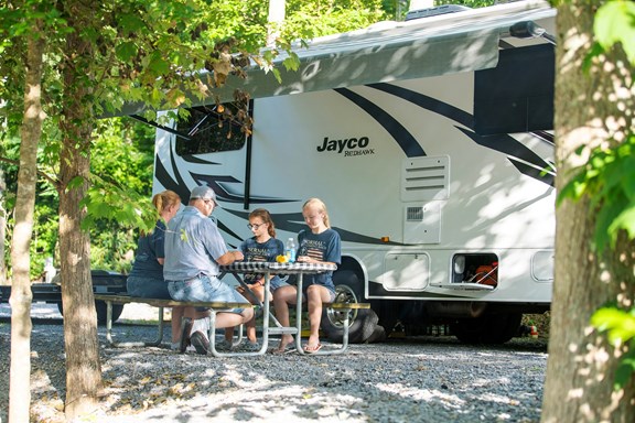 Plan a trip to Clarkesville, Georgia