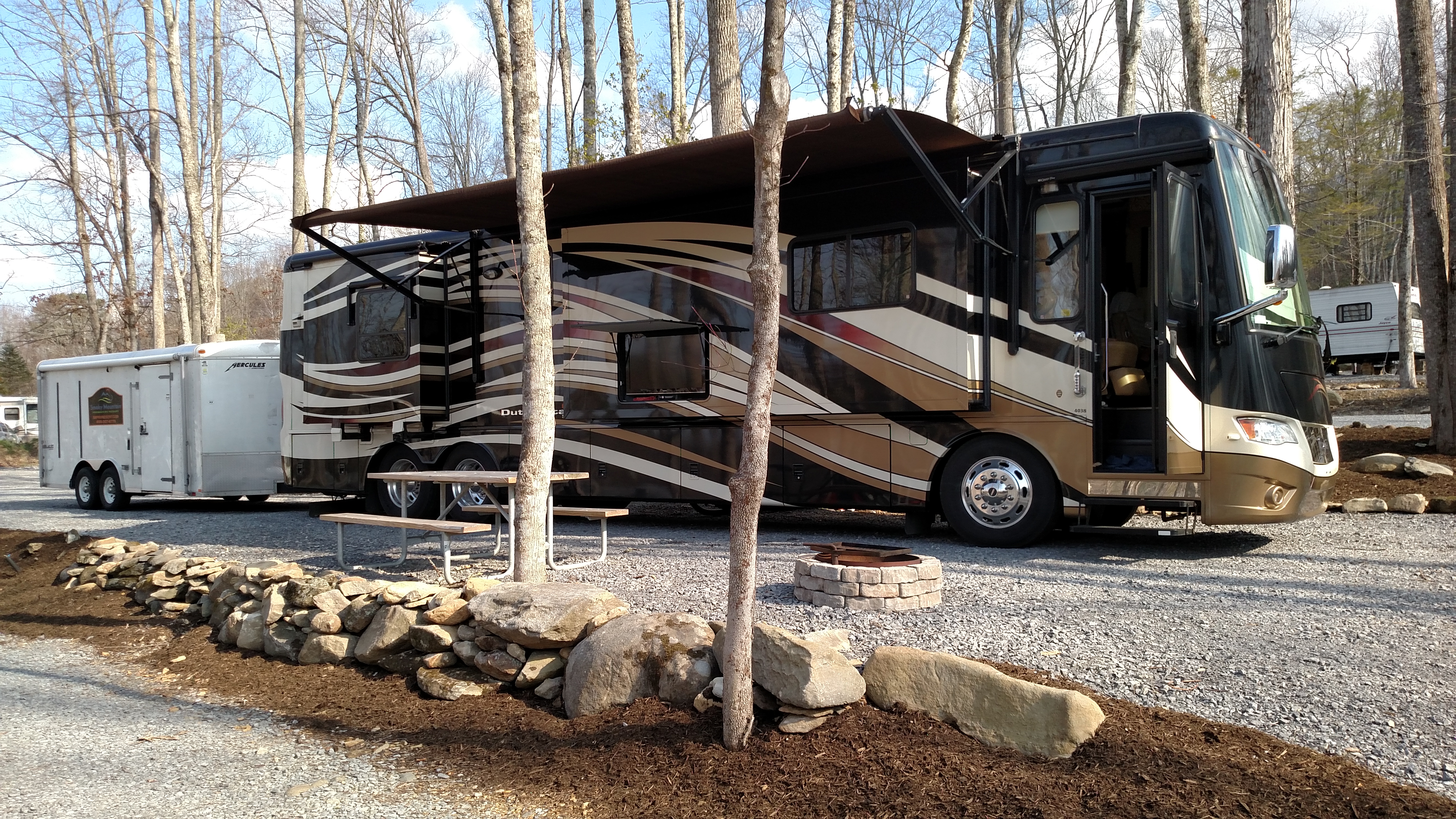 Cosby, Tennessee RV Camping Sites Gatlinburg East / Smoky Mountain