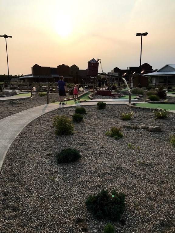 Frontier Adventure Golf