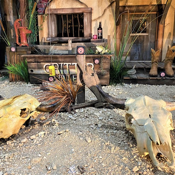 Plan a trip to Highland, Illinois
