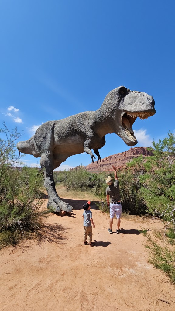 Moab Giants Dinosaur Museum