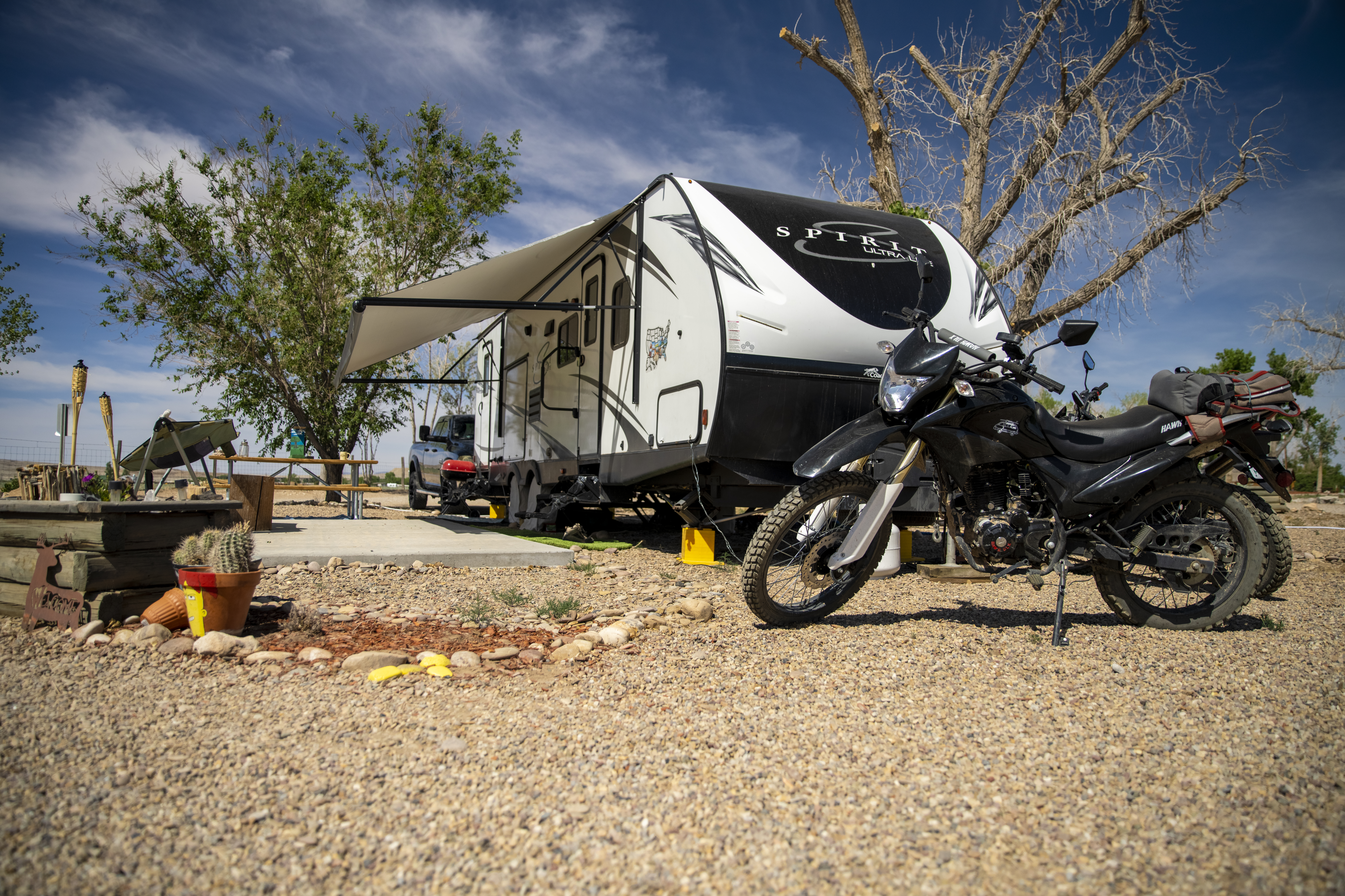 Pull Thru, 50/30/20 Amps, Full Hookups Pictures Green River KOA