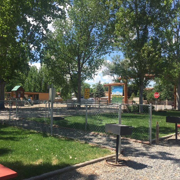 Plan a trip to Absarokee, Montana