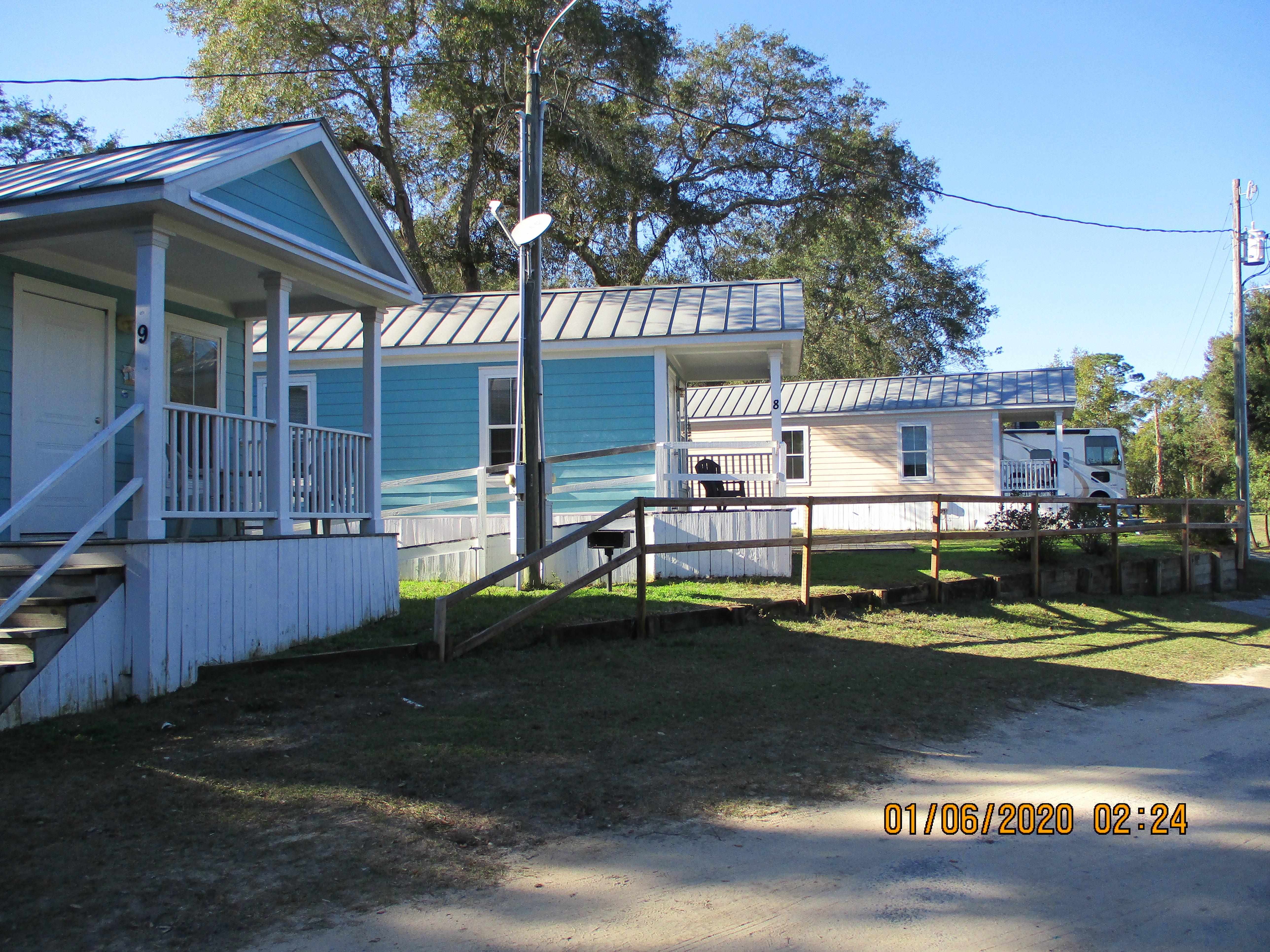 Deluxe Cabin (Full Bath with Shower) Pictures Gulf Shores / Pensacola