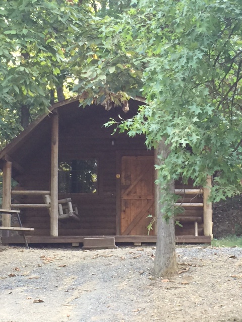 Covered Wagon (No Bathroom), KOA Patio ® Covered Wagon Pictures