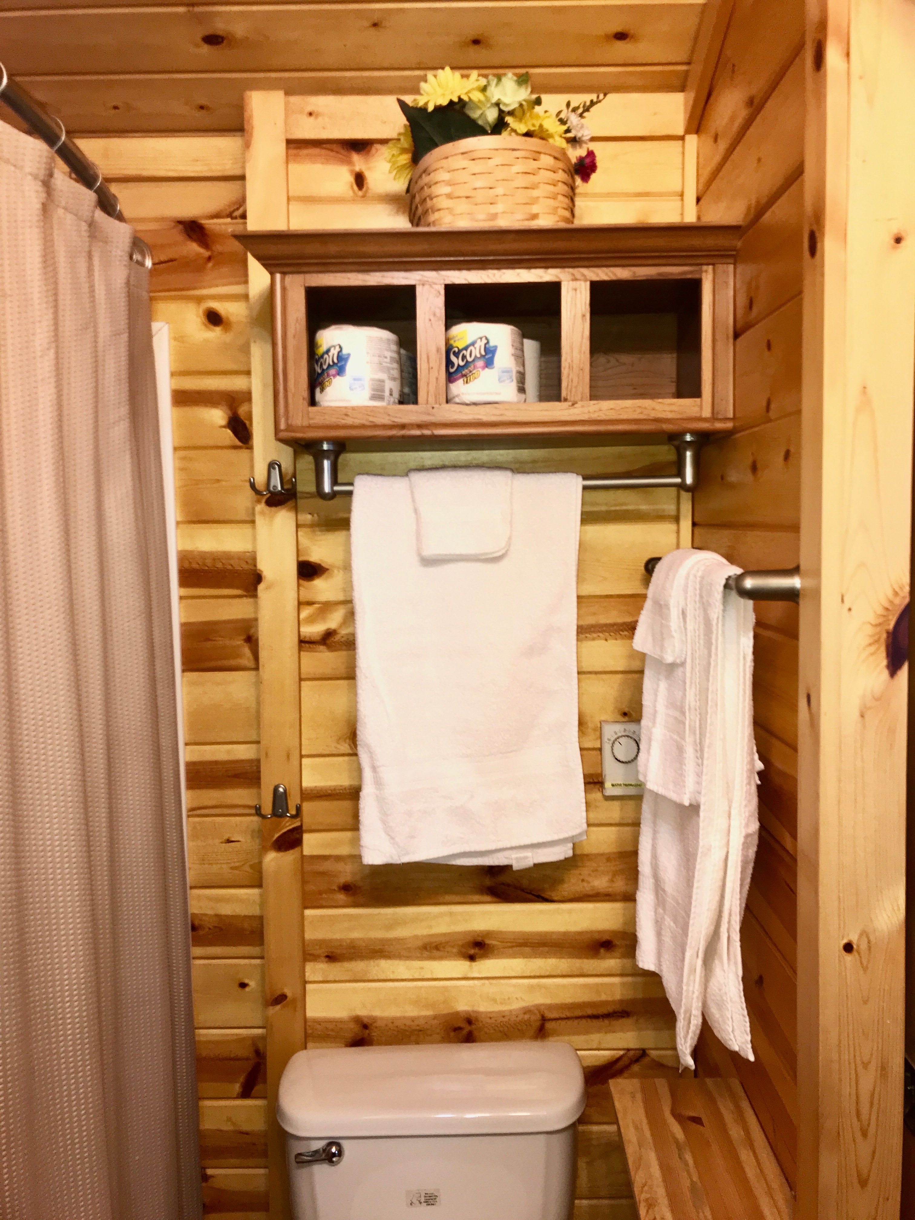 bear lodge bathroom