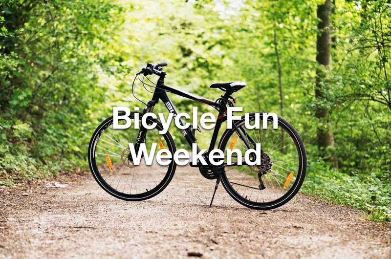 Bicycles Weekend Photo