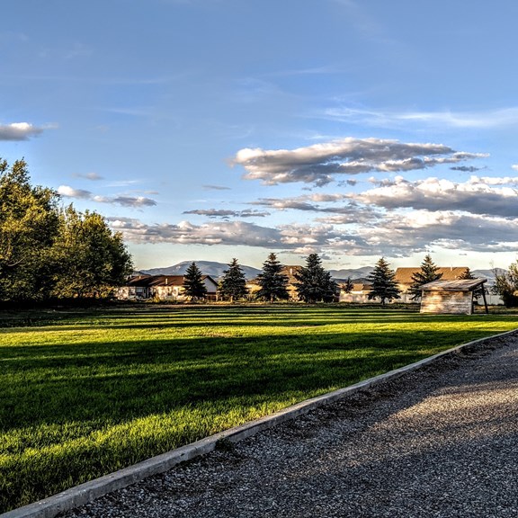 Plan a trip to Lolo, Montana