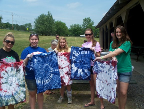 Create your own Tye-Dye Masterpiece!