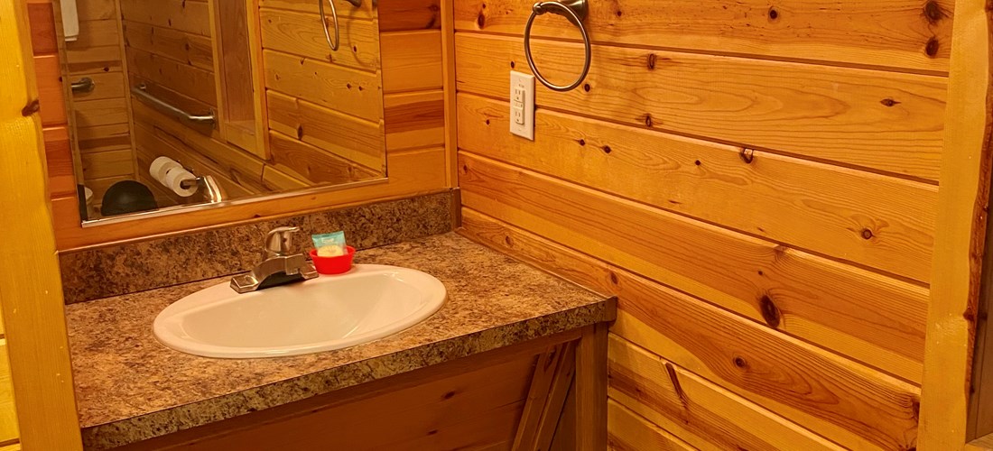 Solar II - Apple Orchard
Bathroom