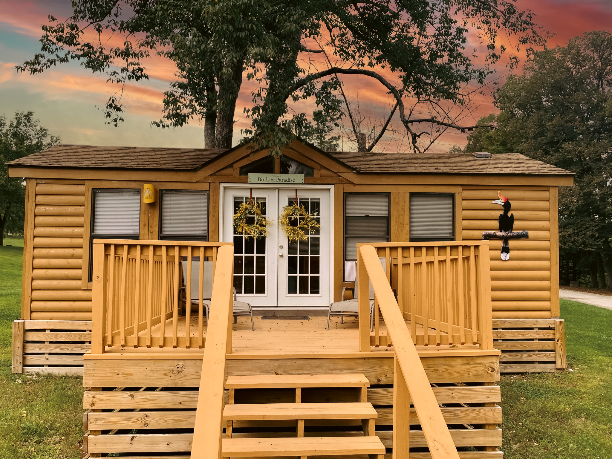 #18 - Birds of Paradise Lodge