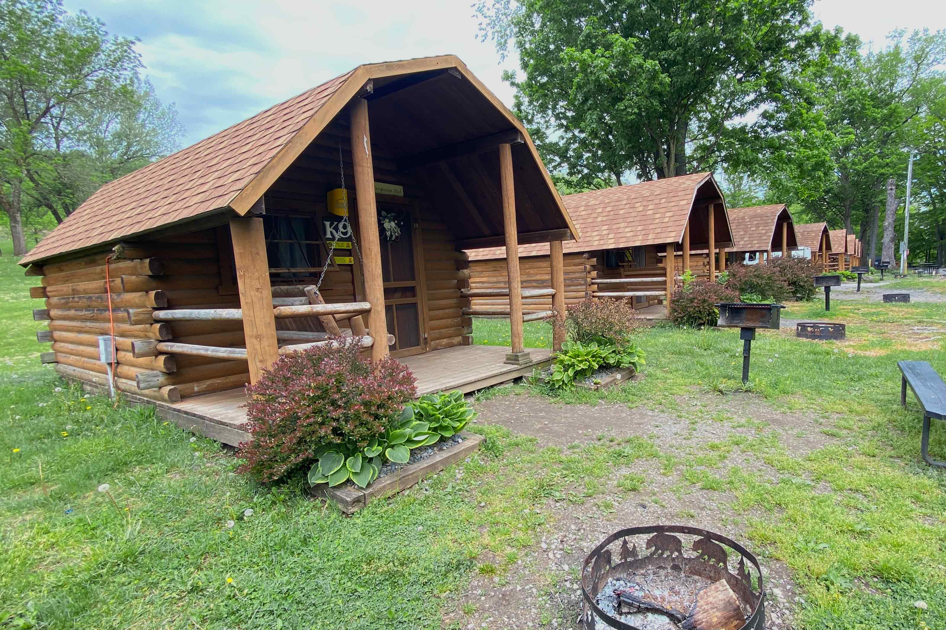 Camping Cabin (No Bathroom) Pictures Herkimer Diamond KOA Resort