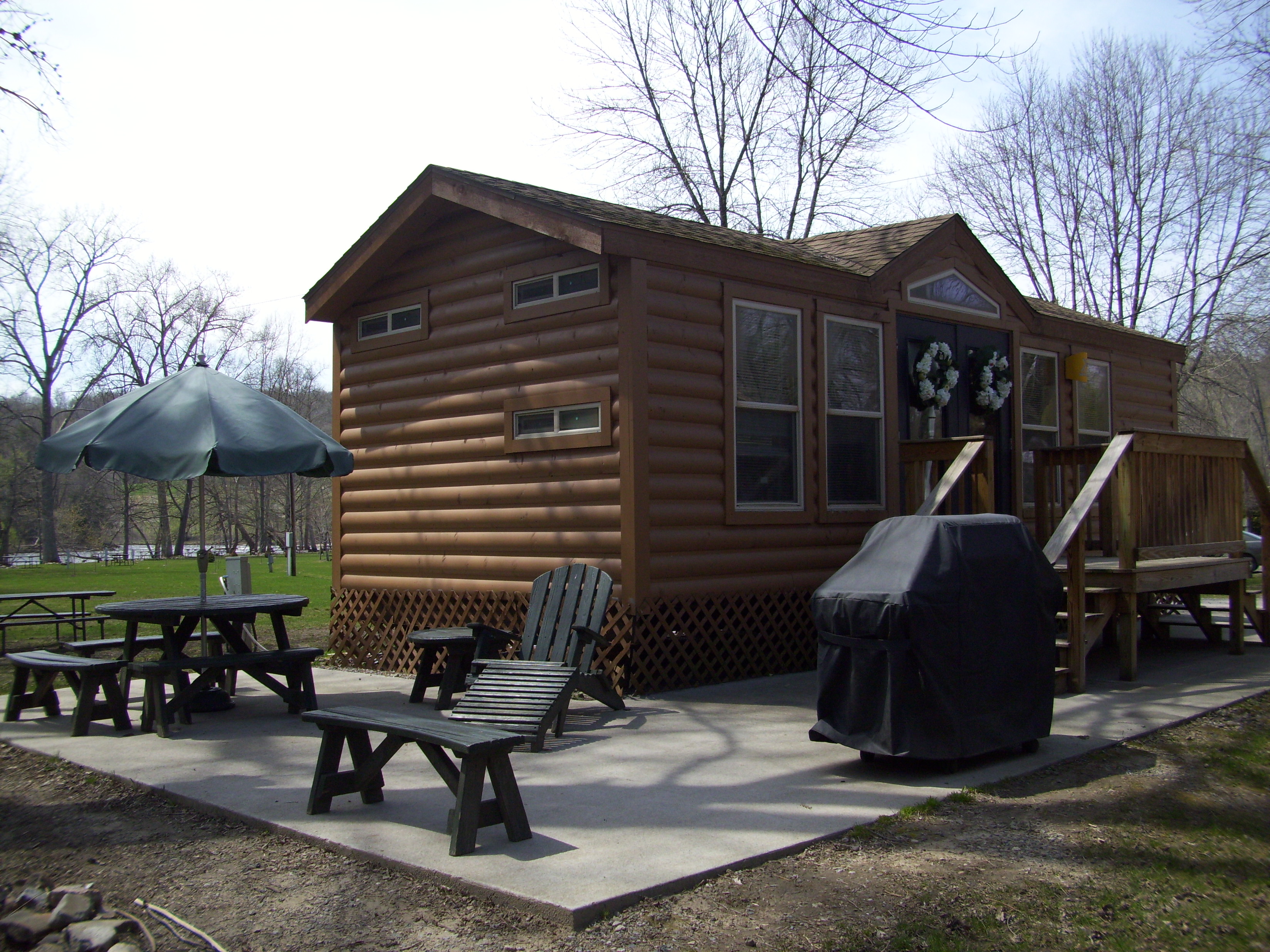 #78-  Crayfish Lodge - Large Deluxe Lodge